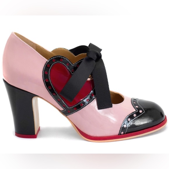John Fluevog Attic Tutti Mary Jane With Heart in Pink, size 9 - Picture 12 of 14